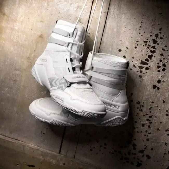 Hayabusa Hayabusa - Bokshandschoenen - Strike Boxing Shoes - WIT