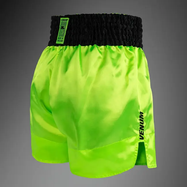 Venum VENUM - Classic Evo Muay Thai Shorts - NeonYellow/Black
