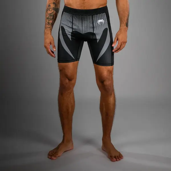 Venum No Gi Vale Tudo Shorts – Schwarz/Silbergrau