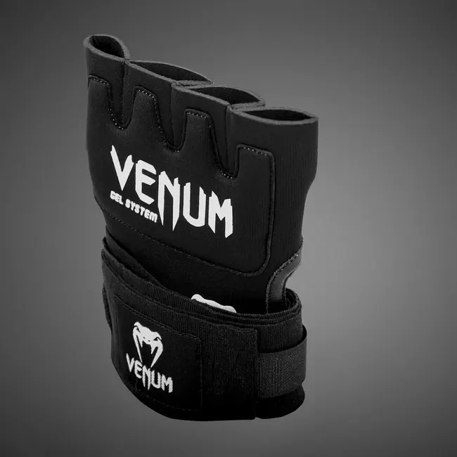 Venum KONTACT - GEL BINNENHANDSCHOENEN - ZWART/WIT