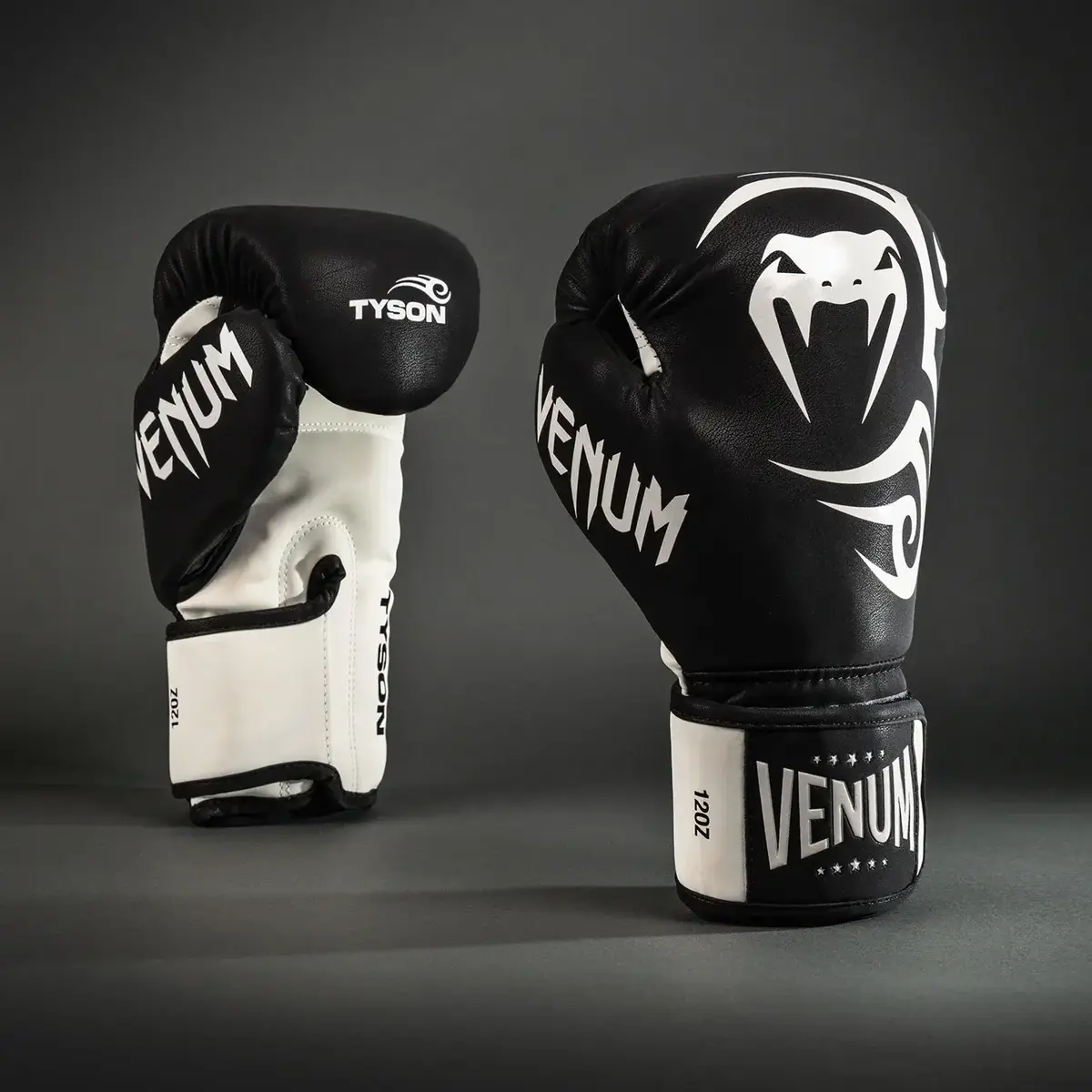Venum Mike Tyson Replica gants de boxe - Deep Black/Optical blanc