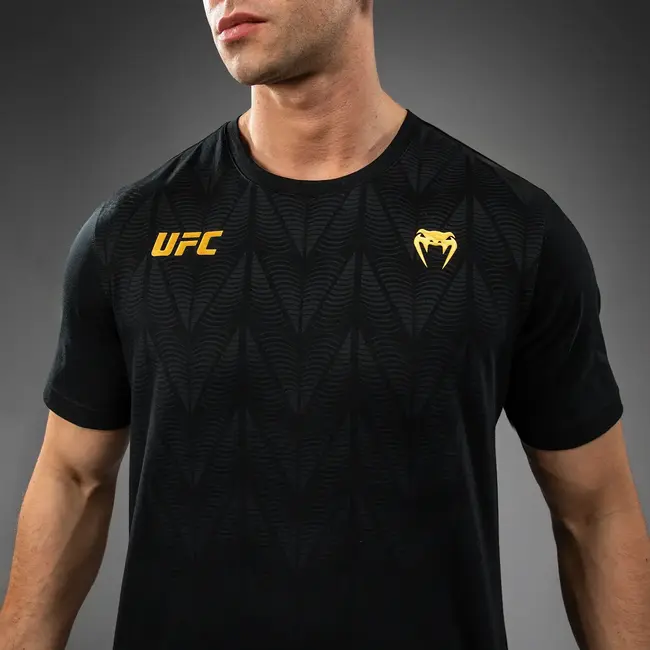 Venum Men's UFC Zenith by Venum Replica Champion T-Shirt