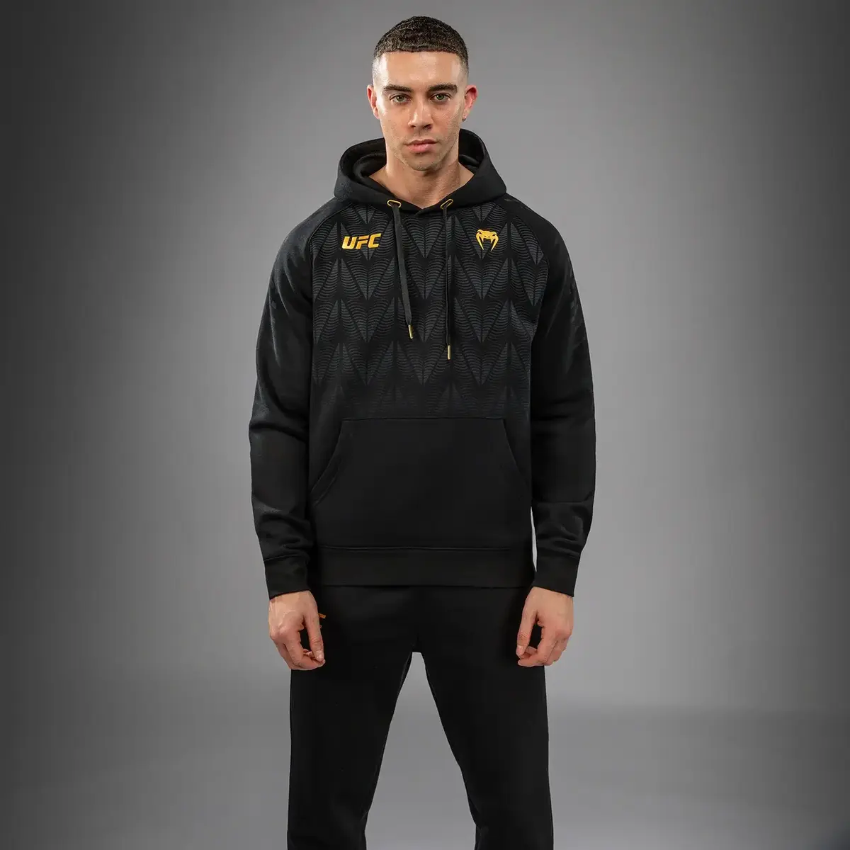 Venum Homme UFC Zenith Replica Champion Pullover Hoodie