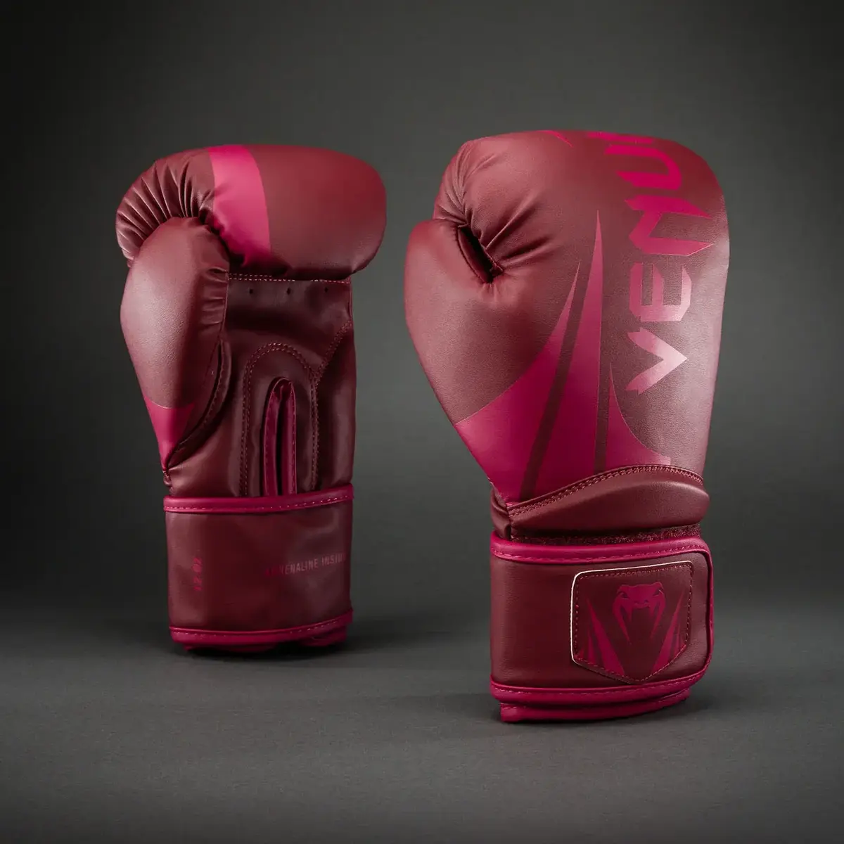 Venum Challenger 2.5 gants de boxe Rasberry rose