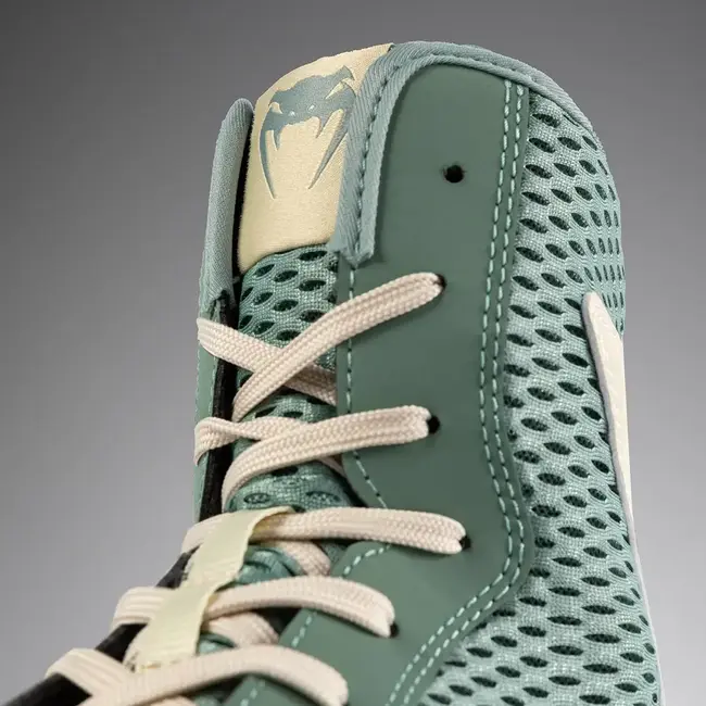 Venum Contender Boxing Shoes Aqua Green / Ivory
