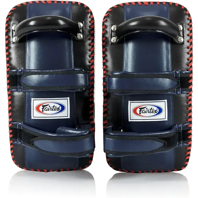 FAIRTEX KPLC2 Curved Muay Thai Kickpads – Zwart/Blauw (Paar)