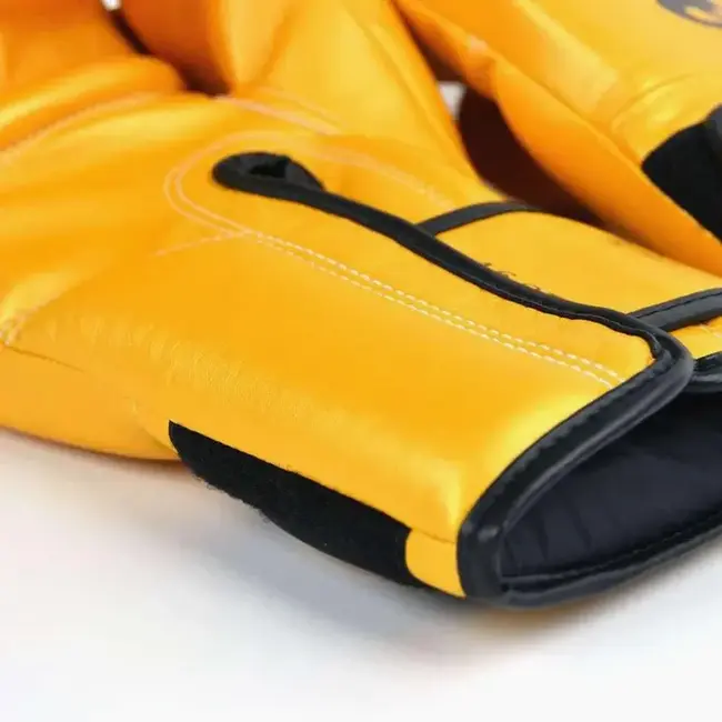 FAIRTEX Fairtex BGV18 Super Sparring Bokshandschoenen – Goud – Microfiber – Allround Sparringshandschoenen