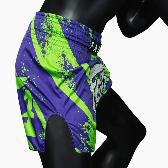 FAIRTEX BS1928 Street King Muay Thai Shorts – Groen Satijn