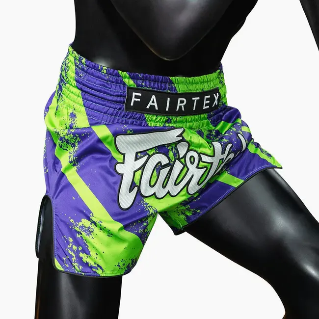 FAIRTEX BS1928 Street King Muay Thai Shorts – Groen Satijn