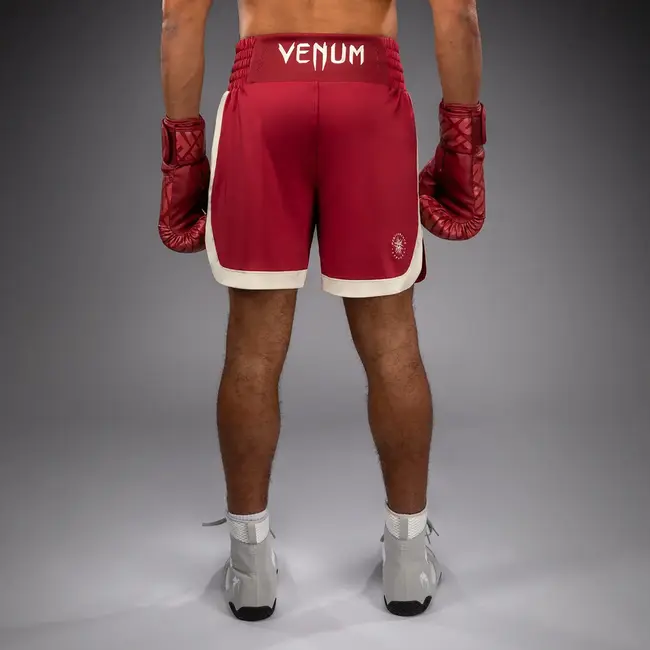 Venum Classic Boxing Shorts – Ruby Red/Ivory – Lichtgewicht Satijn – Training & Wedstrijd