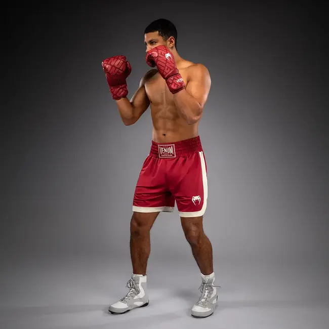 Venum Venum Classic Boksshort – Robijnrood/Ivoor