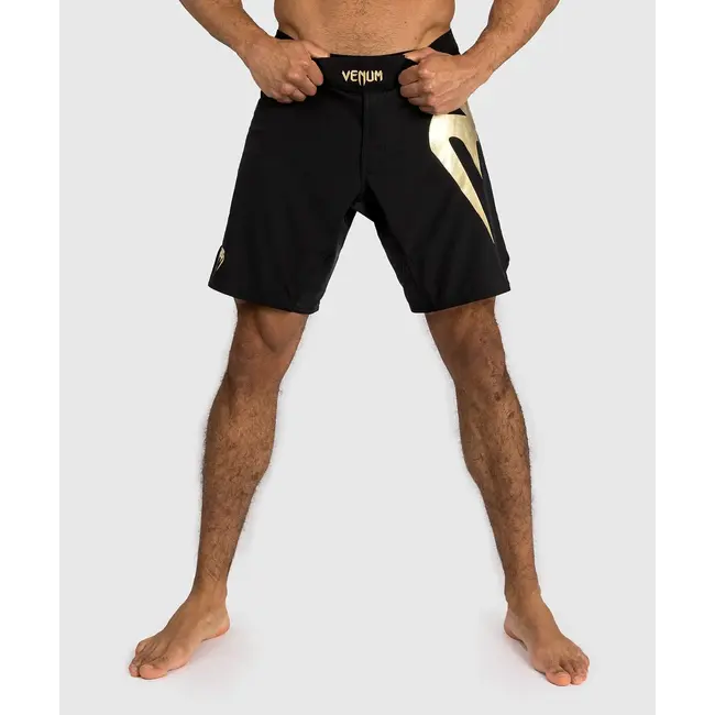 Venum Venum Light 5.0 Fight Shorts - Black/Gold