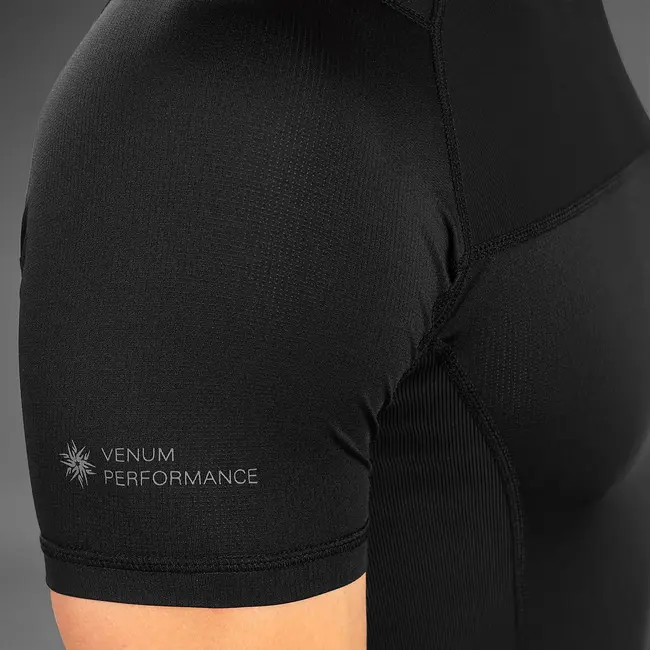 Venum G-Fit Air Rashguard Shortsleeve - Black