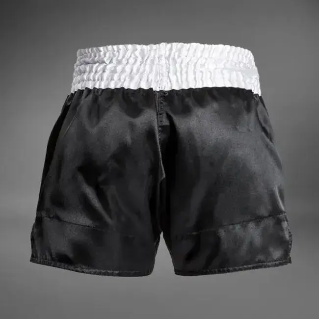 Venum Venum Classic Muay Thai Short – Zwart/Wit
