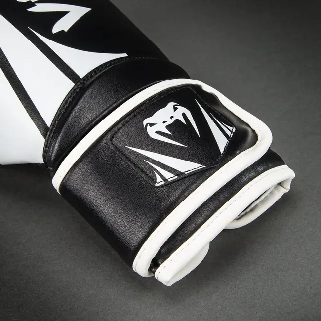 Venum Venum Challenger 2.5 Boxing Gloves – Black/White