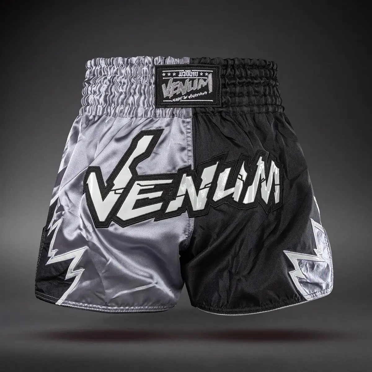 Venum Inferno 2.0 short de Muay Thaï - gris/noir