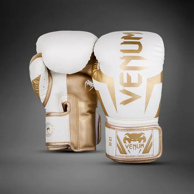 Venum ELITE Fightset – Bokshandschoenen & Scheenbeschermers – WIT/GOUD