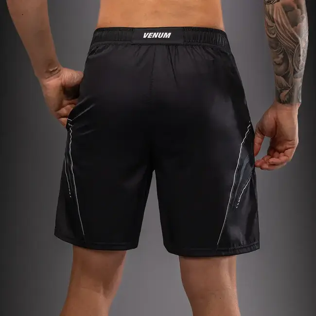 Venum Streamline Training - SHORT - Black/White