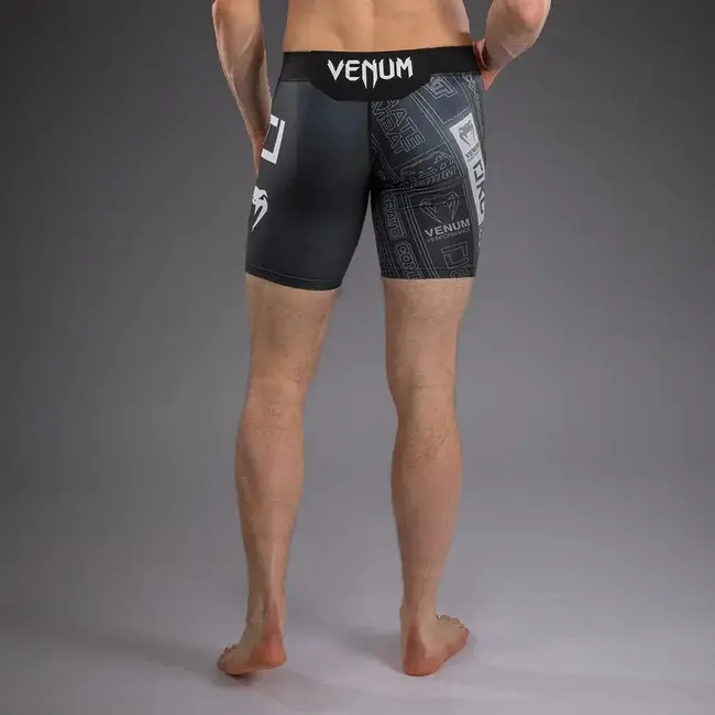 Venum Karate Combat by Venum Vale Tudo Shorts – Zwart/Grijs