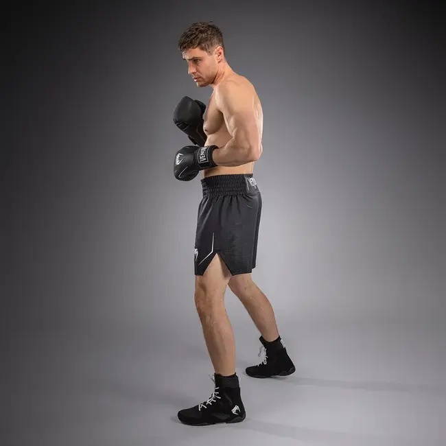 Venum Venum Stealth Boksbroek – Zwart/Wit – Sneldrogende Performance Stof