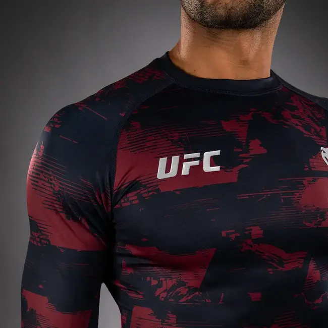 Venum UFC Zenith by Venum Authentic Fight Week Long Sleeve Rashguard – Marineblauw/Bordeaux/Zilver