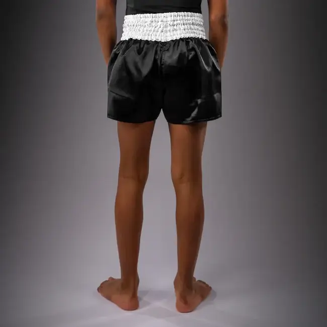 Venum Venum Classic Muay Thai Short Kids – Zwart/Wit