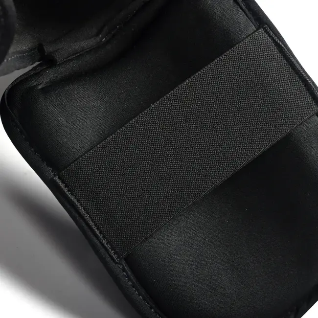 FAIRTEX SP10 Calf Kick Pad – Zwart