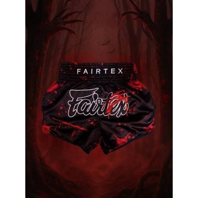 FAIRTEX Demon’s Bite Muay Thai Shorts – Zwart/Rood