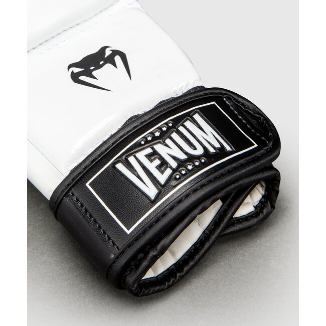 Venum Attack 2.0 Sparring Gloves Leather – Black/White voor MMA en Grappling