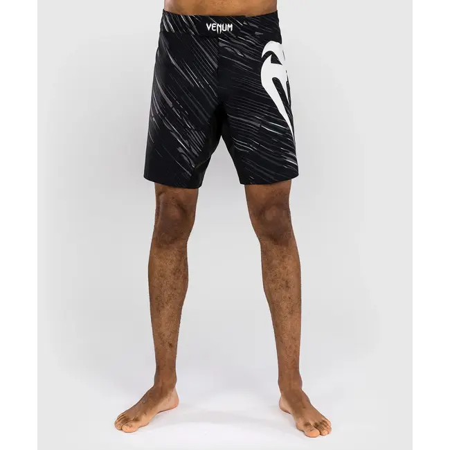 Venum Light 5.0 Rapid Fightshort – Zwart