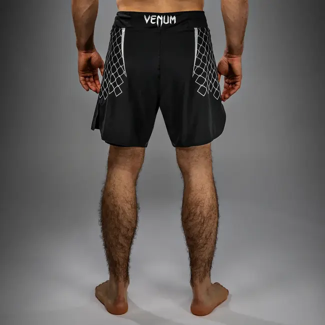Venum X WOW FC Fightshort – Zwart/Zilvergrijs – Voor Boksen, Kickboksen & Training