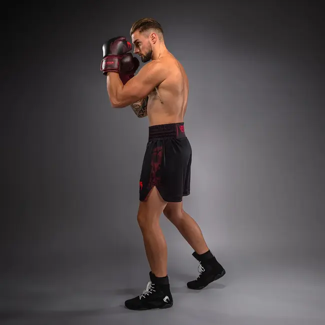 Venum Spectre Boksbroek – Zwart/Rood – Voor Boksen, Kickboksen & Training