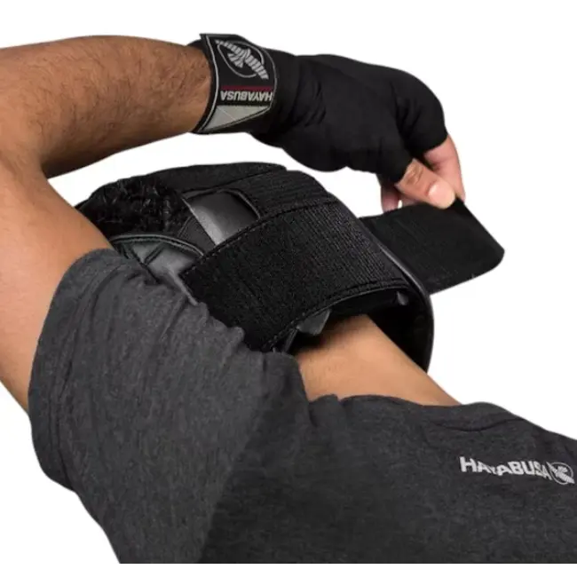 Hayabusa T3 MMA Headgear – Zwart/Rood
