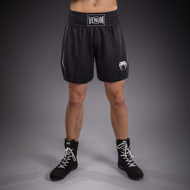 Venum Stealth Boksbroek – Zwart/Wit – Sneldrogende Performance Stof