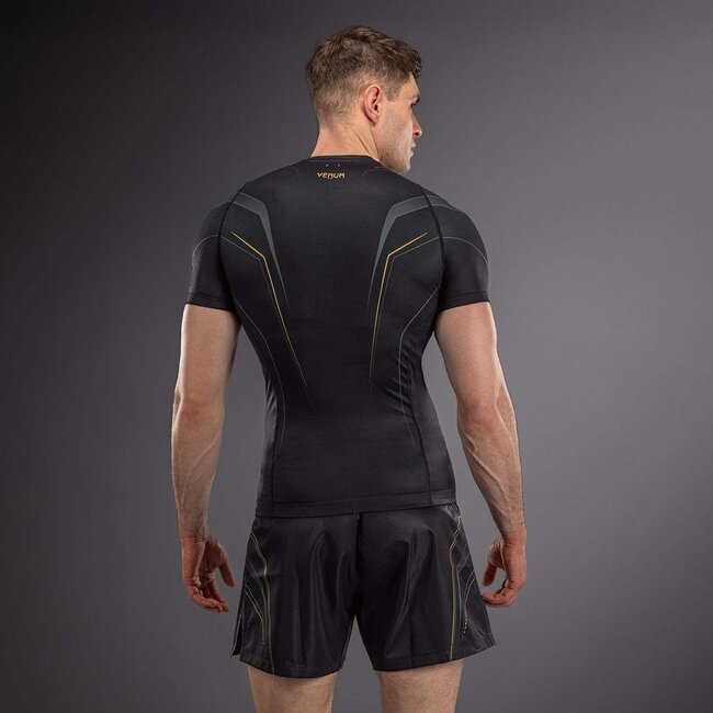 Venum Venum Streamline Short Sleeve Rashguard - Black/Gold