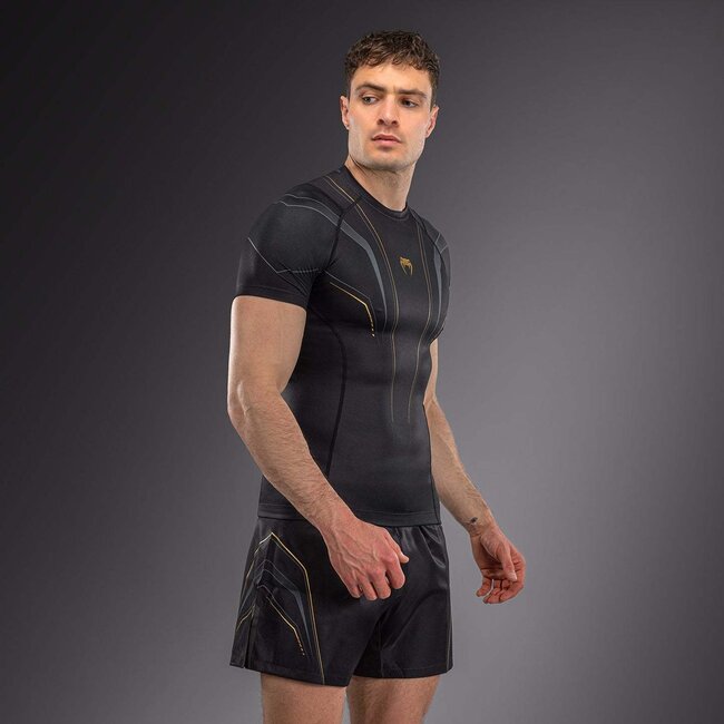 Venum Venum Streamline Short Sleeve Rashguard - Black/Gold