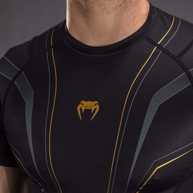 Venum Venum Streamline Short Sleeve Rashguard - Black/Gold