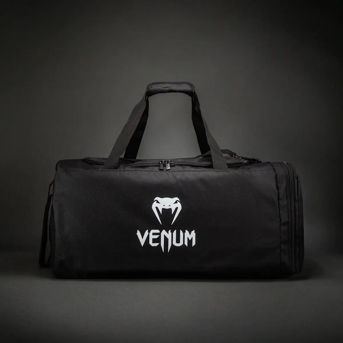 Venum Essential sac de sport – noir – 61 liter
