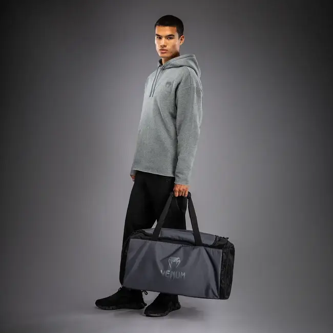 Venum Venum Essential Sporttas – Grijs/Zwart – 61 liter
