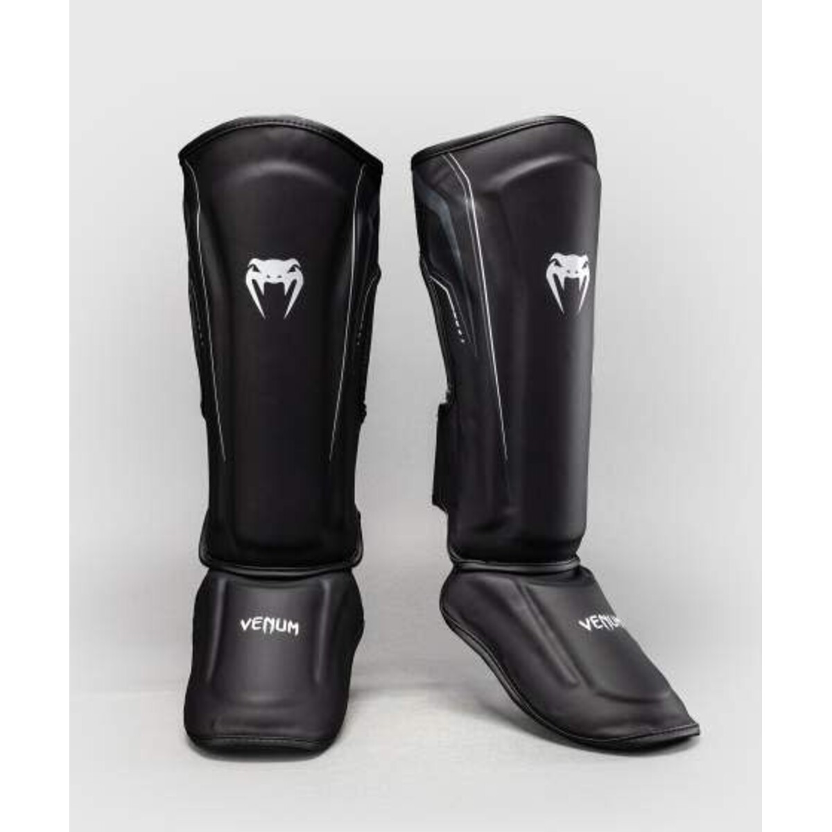 Venum Streamline protège-tibias – noir/blanc