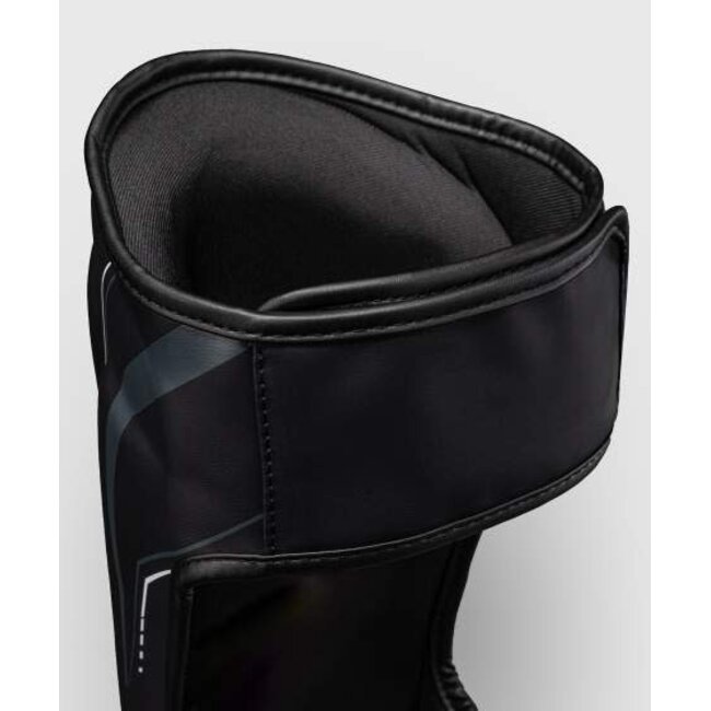 Venum Streamline Scheenbeschermers – Zwart/Wit
