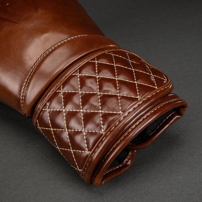 Venum Venum Impact Classic Boxing Gloves - Shiny Havana