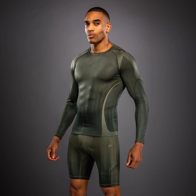 Venum Venum Stealth Long Sleeve Rashguard - Khaki/Dark Green