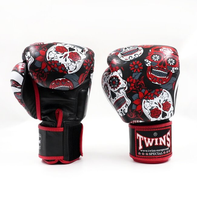 Twins Special FBGVL 4 Skull Red Bokshandschoenen – Zwart/Rood
