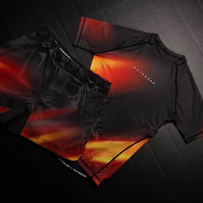 Hayabusa Apex Nova Fightshort Heren Mid-Thigh – Sunburst Orange