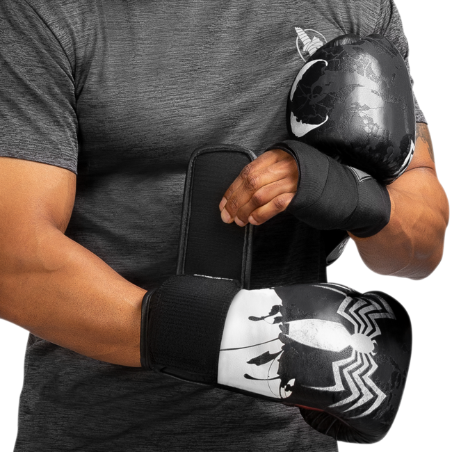 Hayabusa Marvel Venom bokshandschoenen - Zwart/Wit