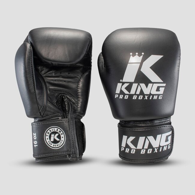 King Pro Boxing BGVL-3 + SGL-7 Fightset Zwart – Bokshandschoenen en Scheenbeschermers