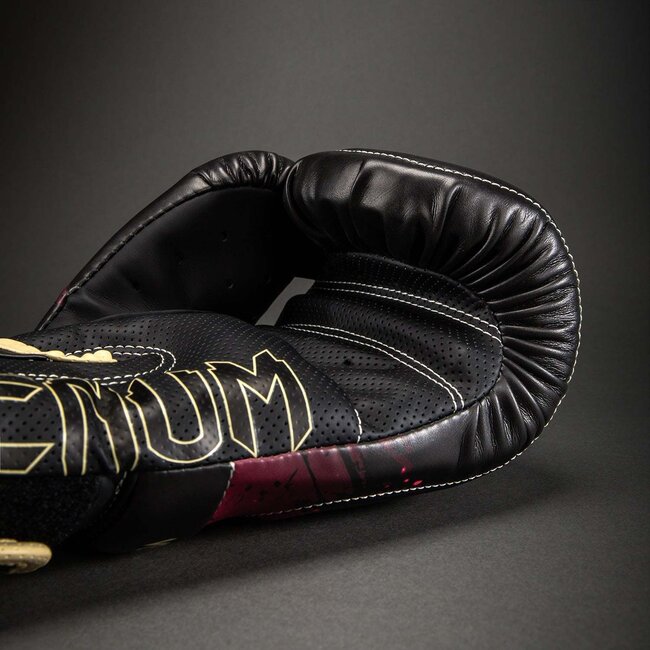 Venum Jujutsu Kaisen Itadori Impact Evo Bokshandschoenen - Zwart/Rood