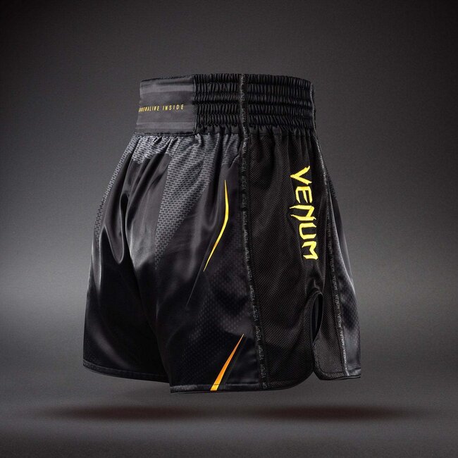 Venum G-Core Muay Thai Shorts - Zwart/Goud
