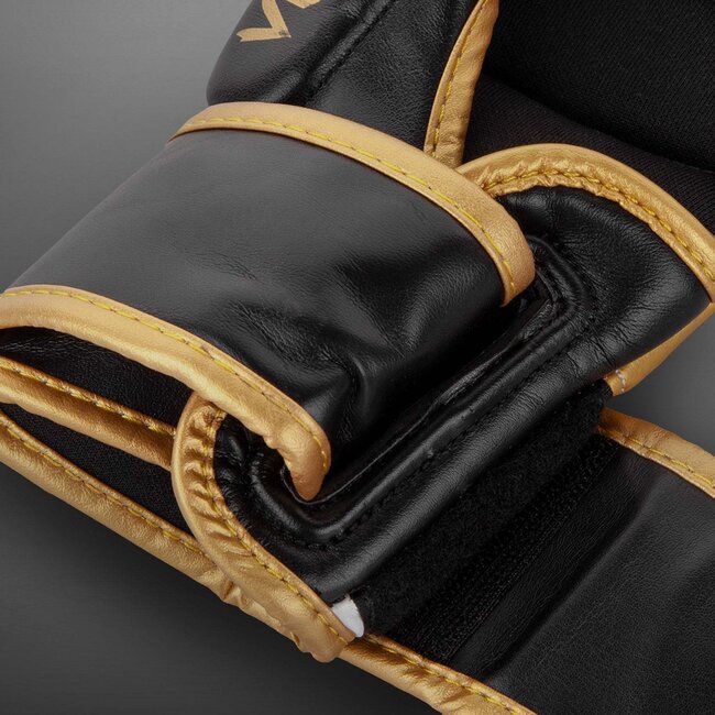 Venum Challenger 3.0 MMA-sparringhandschoenen – Wit/Zwart/Goud